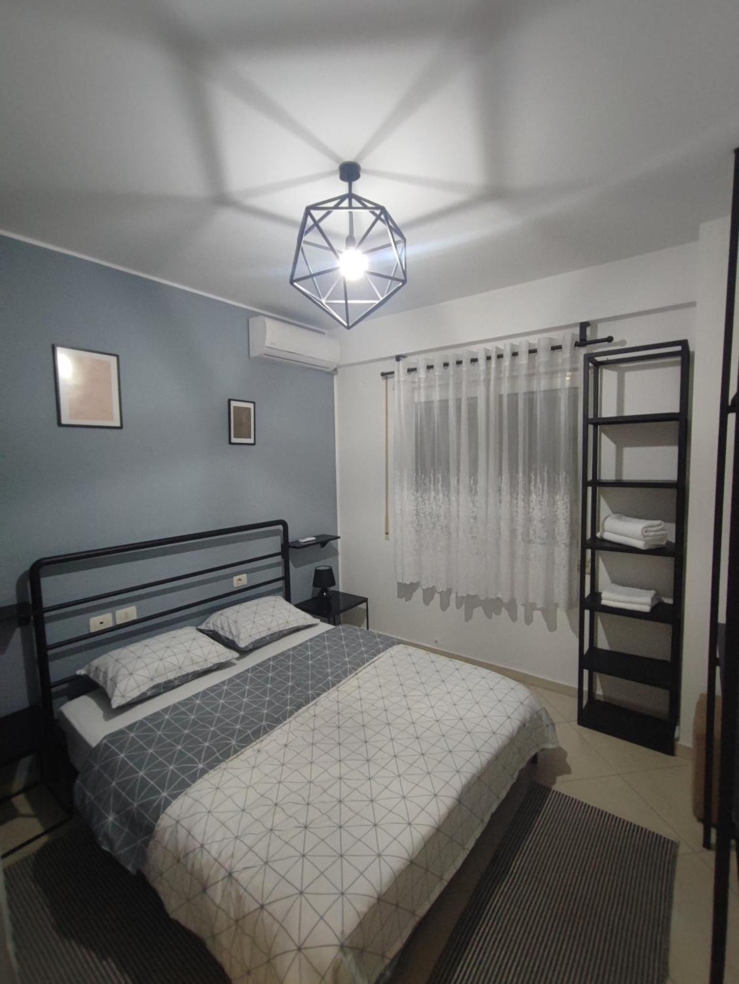 Tirana New Bazaar-Apartment 2 エクステリア 写真